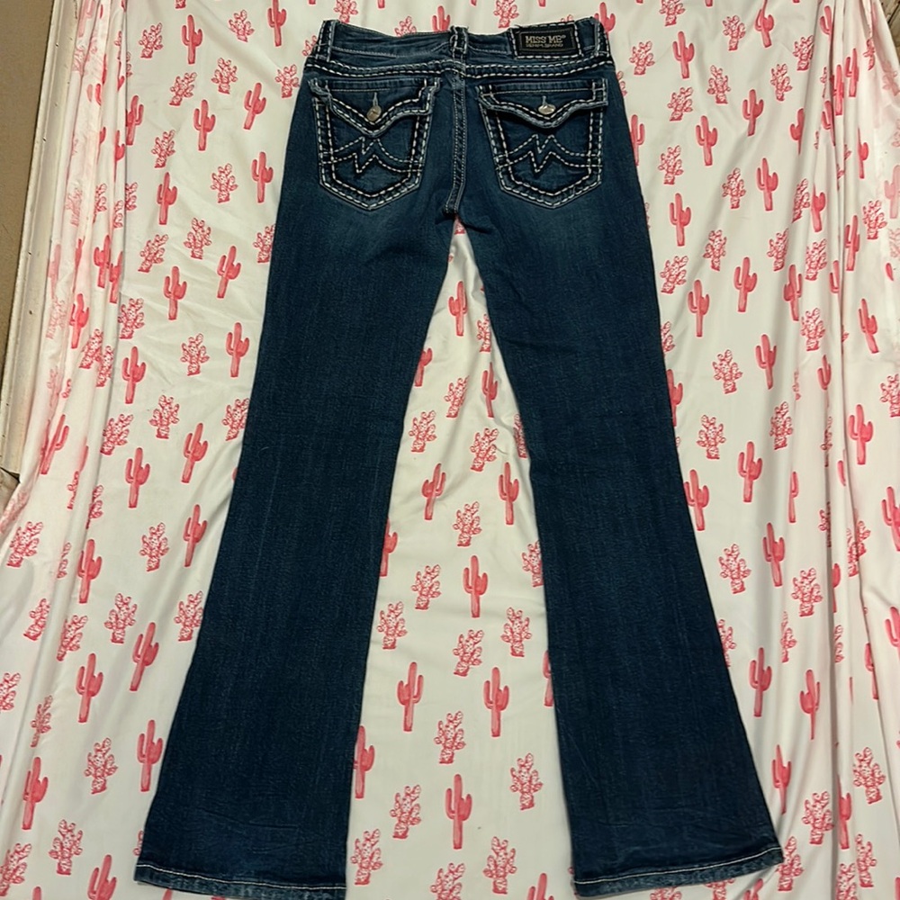 Miss me Irene boot cut 27 waist, inseams 32. Low rise good condition